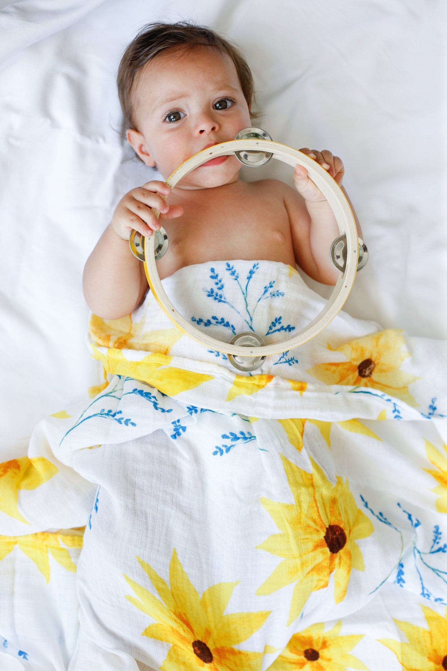 ORGANIC SWADDLE - SUNFLOWER