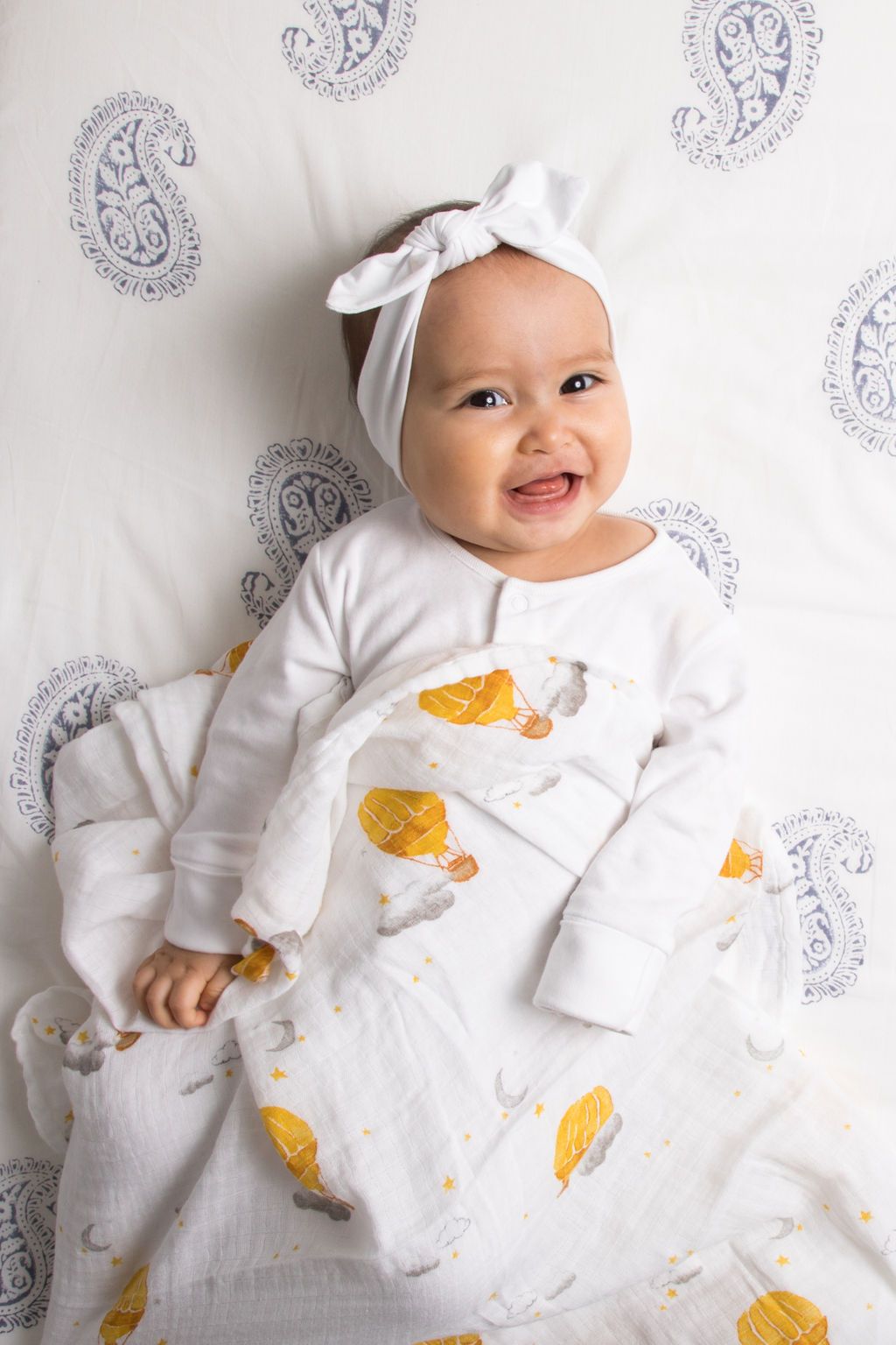 ORGANIC SWADDLE - HOT AIR BALLOON